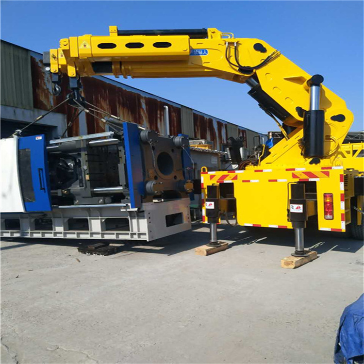 花溪 大吨位折臂吊出租费用解析：一小时租赁多少钱