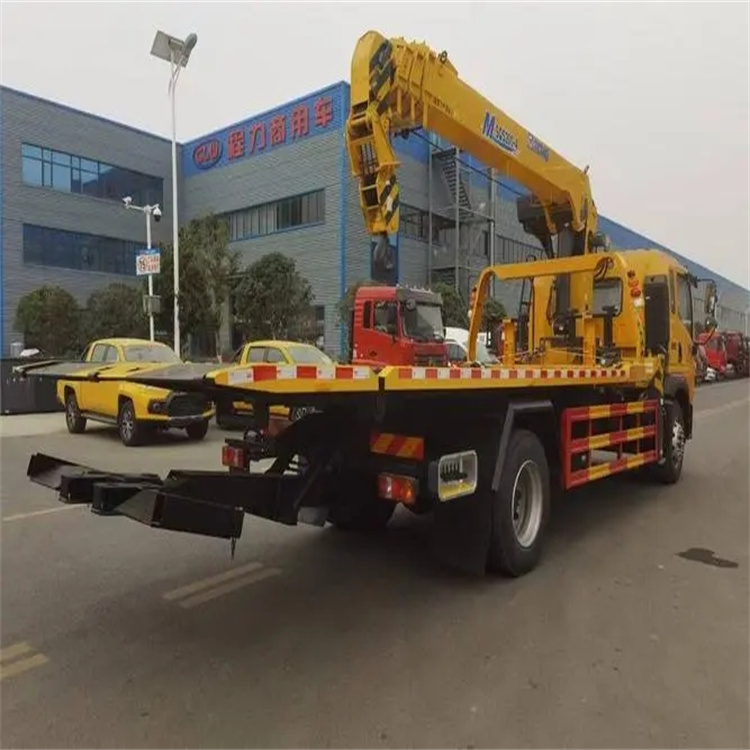 花溪附近小随车吊出租电话，轻松解决搬运烦恼