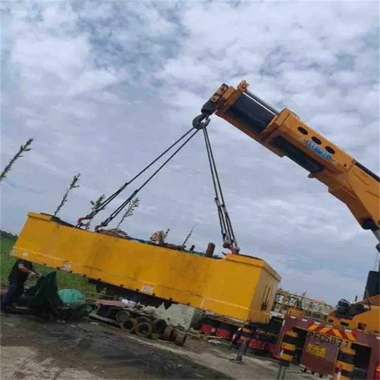 花溪随车吊吊集装箱怎么吊